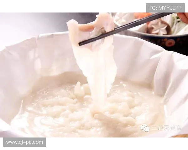 如何通过合理策略和高效配方快速提升《以食材闯关》游戏等级技巧解析